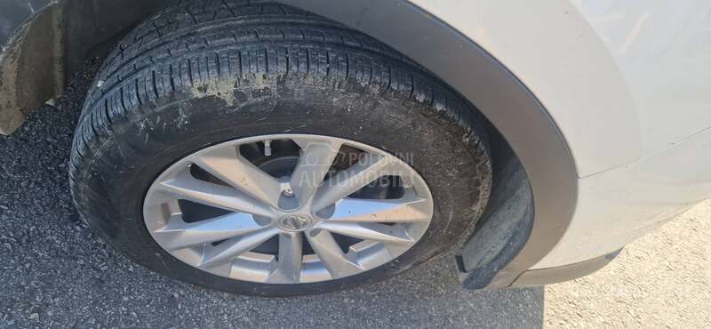 Nissan Qashqai 1 5dci