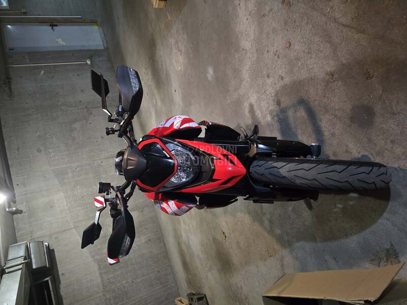 Ducati HYPEMOTARD