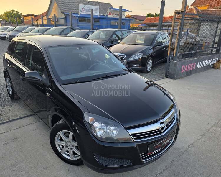Opel Astra H 1.6 B