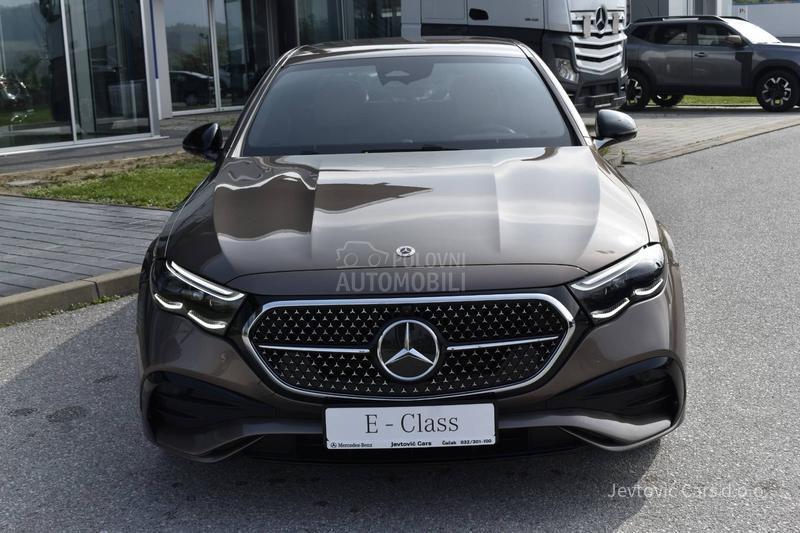 Mercedes Benz E 220 AMG