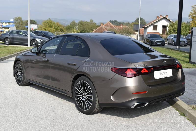 Mercedes Benz E 220 AMG