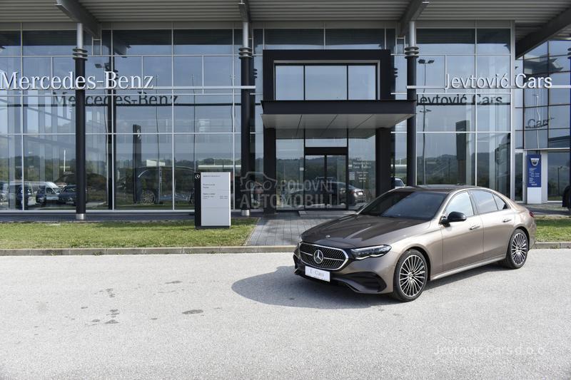 Mercedes Benz E 220 AMG