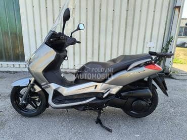 Yamaha X max 250 i