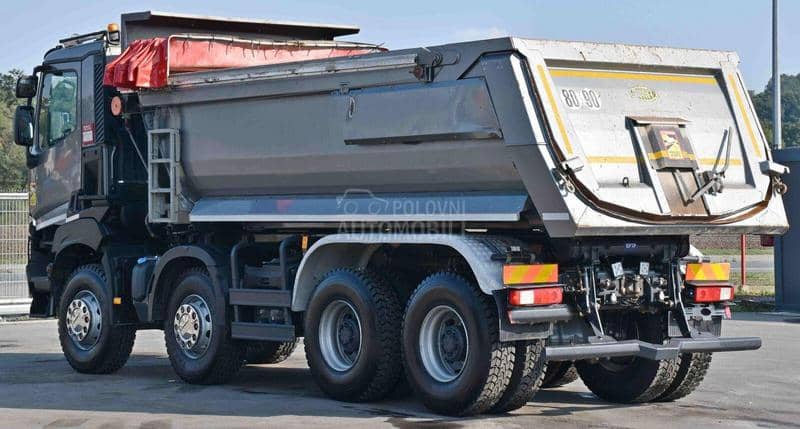 Renault K 440 8x4