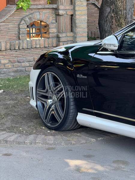 Mercedes Benz CL 63 AMG AMG LIMITED