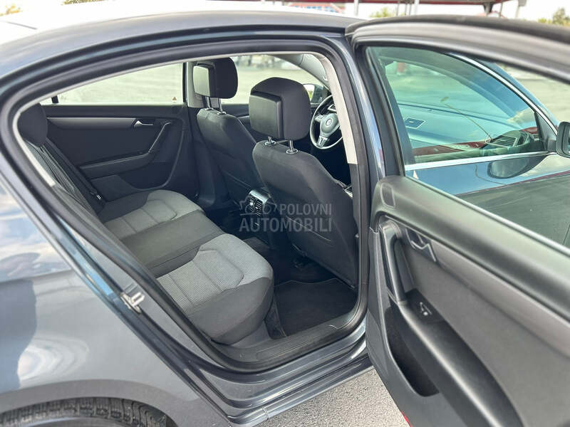 Volkswagen Passat B7 CNG 6brz
