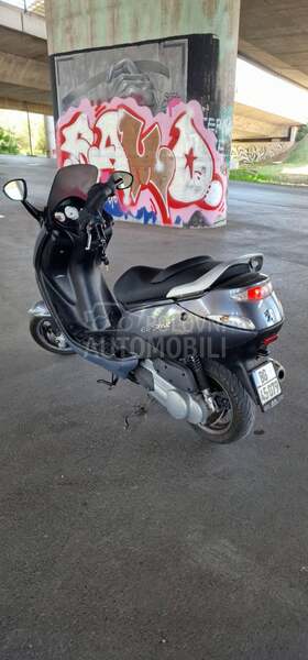 Peugeot Elystar 125