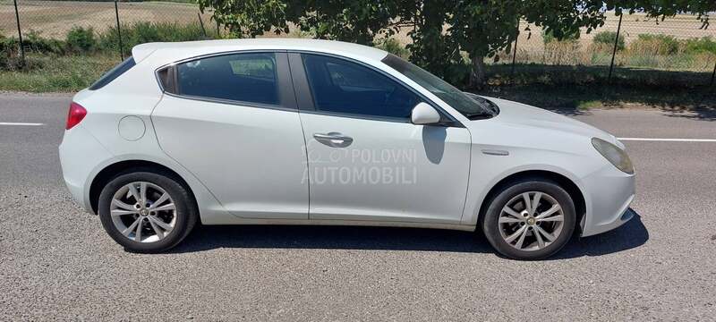 Alfa Romeo Giulietta 1.6jtdm