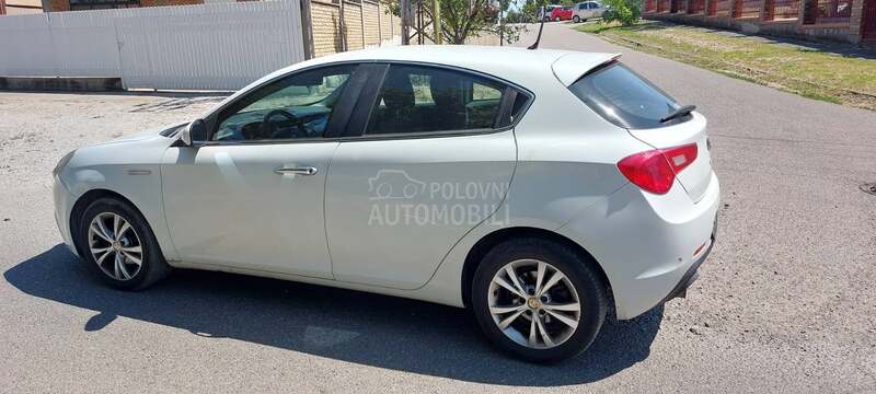 Alfa Romeo Giulietta 1.6jtdm