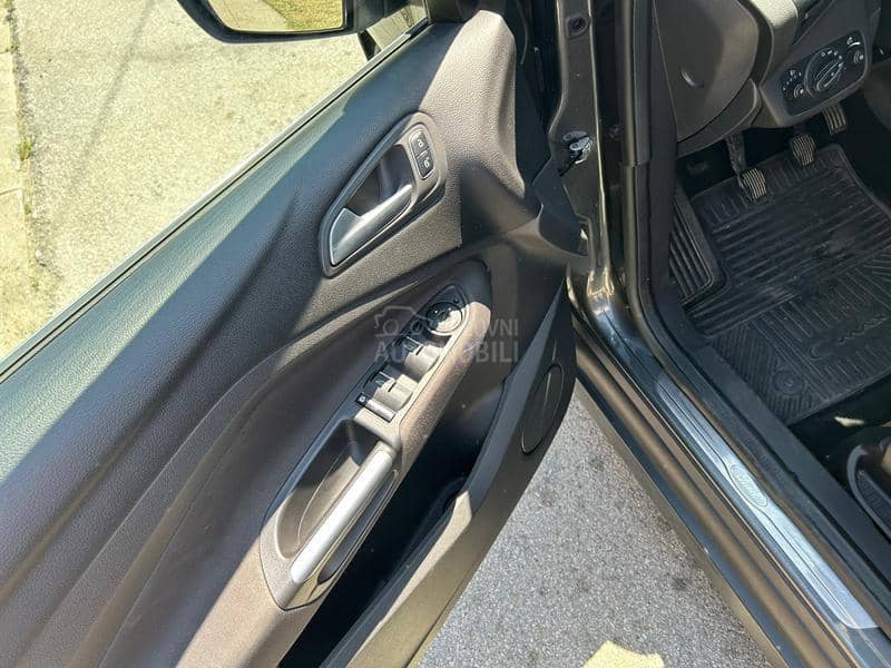 Ford C-Max 1.5 TDCI GRAND