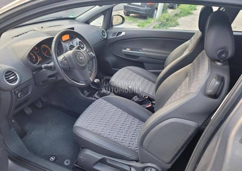 Opel Corsa D 