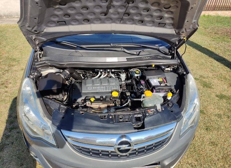Opel Corsa D 