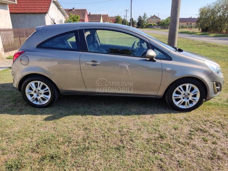 Opel Corsa D 