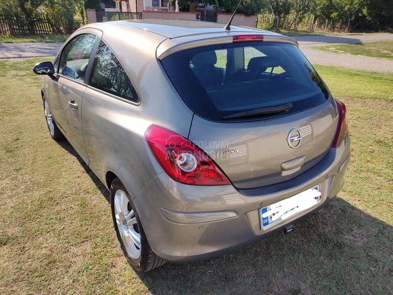 Opel Corsa D 