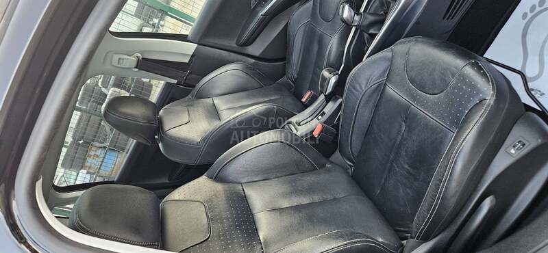 Peugeot 2008 1.6HDI/P.AN.O.R.AM.A