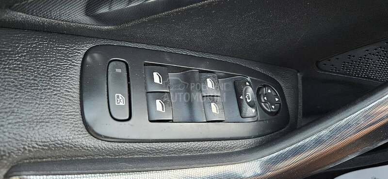 Peugeot 2008 1.6HDI/P.AN.O.R.AM.A