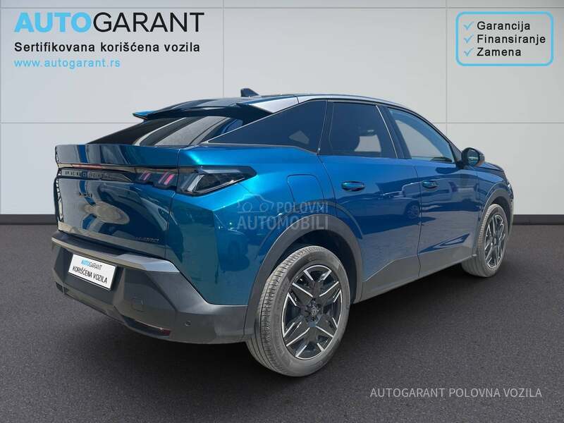 Peugeot 3008 1.2 HYBRID ALLURE