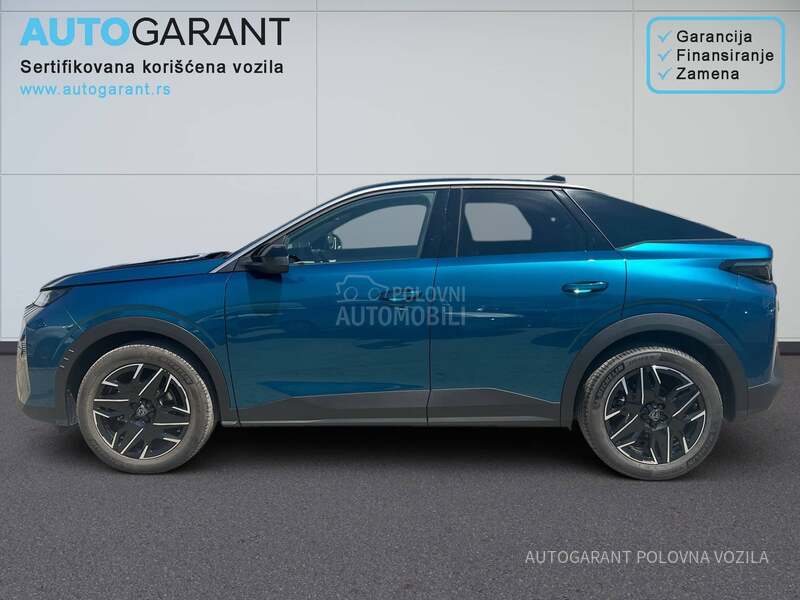 Peugeot 3008 1.2 HYBRID ALLURE