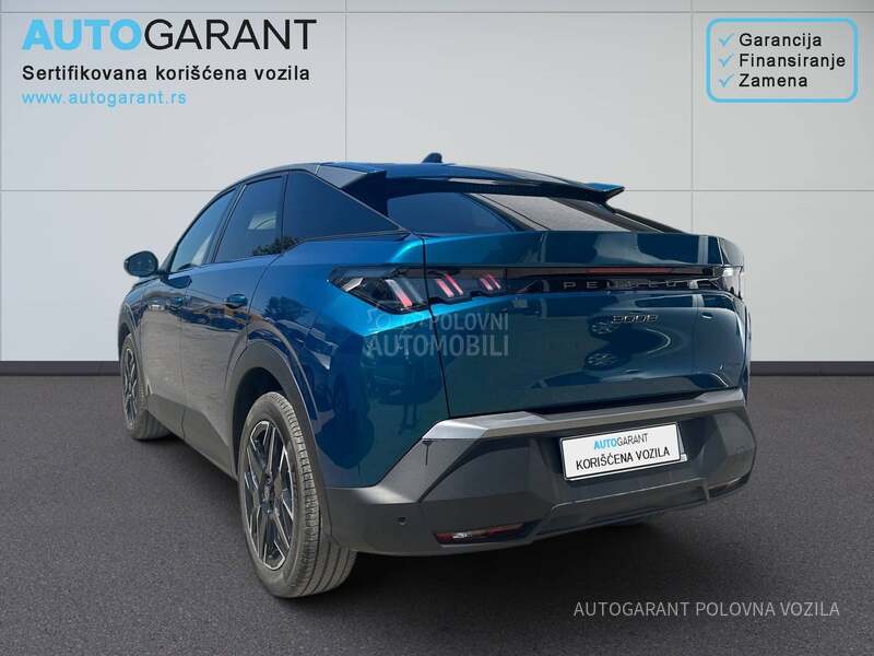 Peugeot 3008 1.2 HYBRID ALLURE