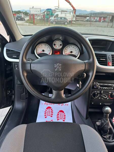 Peugeot 207 1,4  P.l.i.n