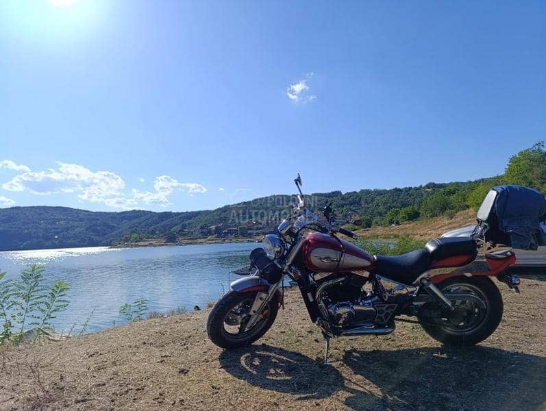 Suzuki Marauder VZ 800
