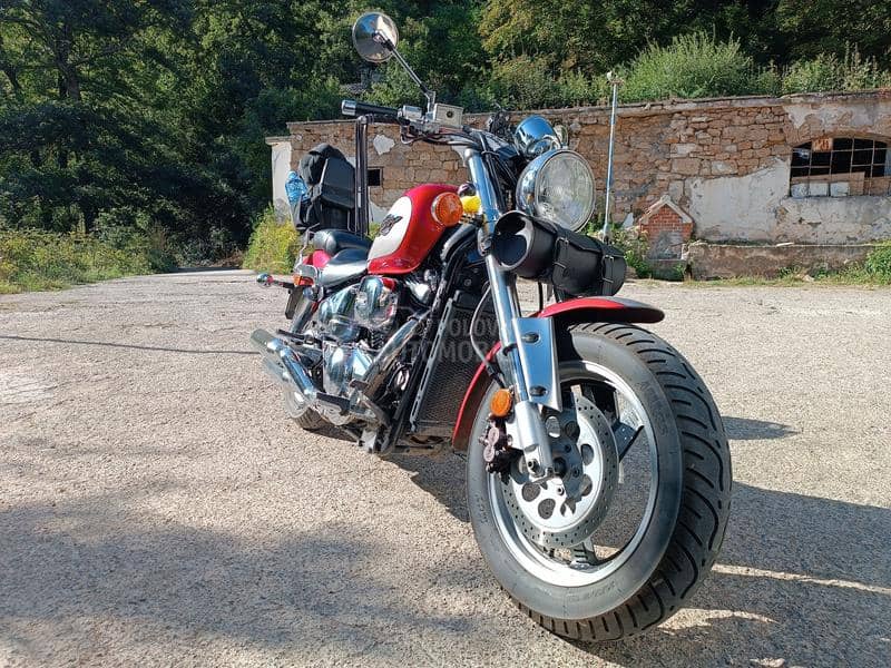 Suzuki Marauder VZ 800