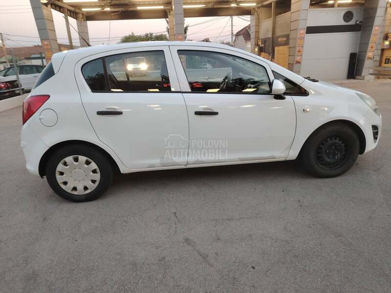 Opel Corsa D 