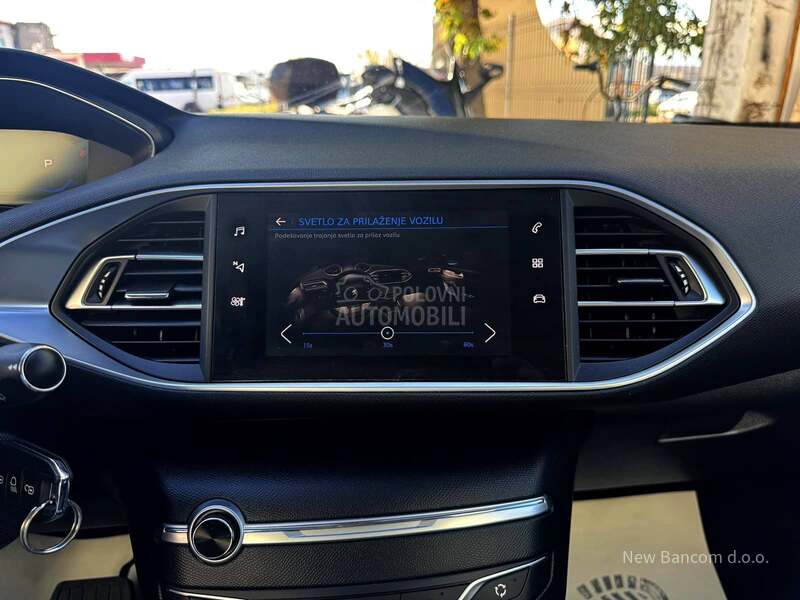 Peugeot 308 1.5BlueHDI