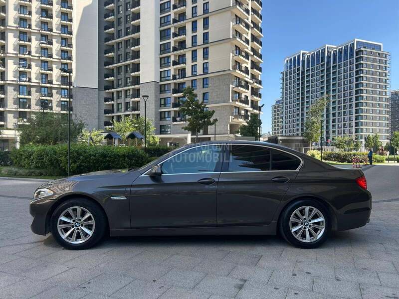 BMW 525 525d Xdrive AT