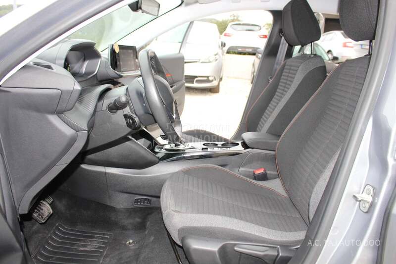 Peugeot 208 ELEKTRO 50 KW