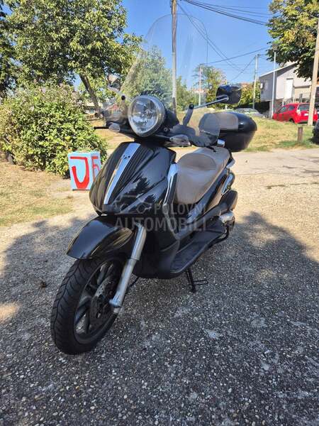 Piaggio BEVERLY 400