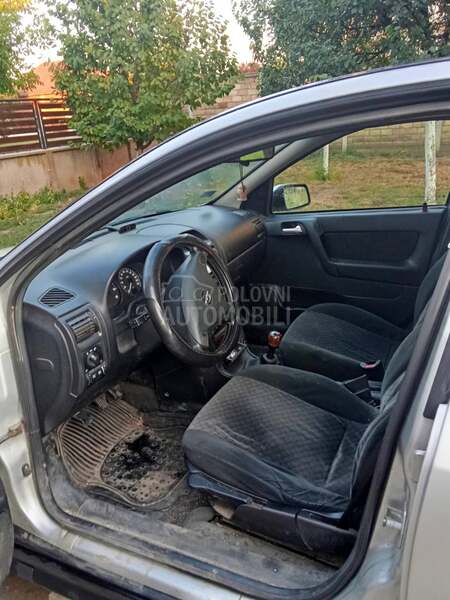 Opel Astra G 