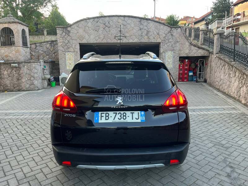 Peugeot 2008 