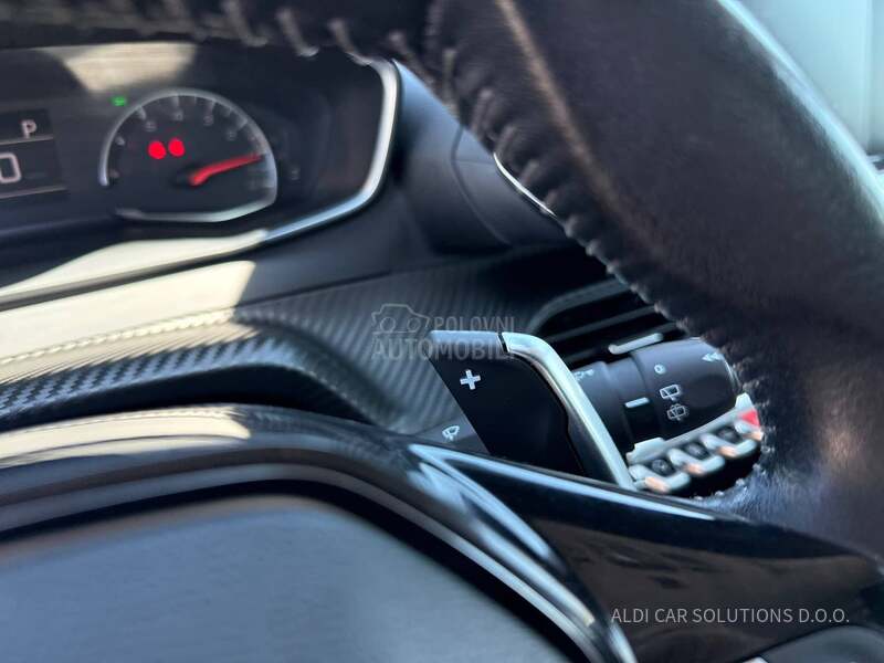 Peugeot 2008 1.2 Puretech