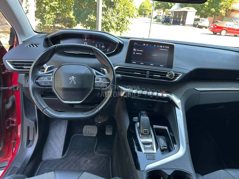 Peugeot 3008 1.5BHDI ALLURE