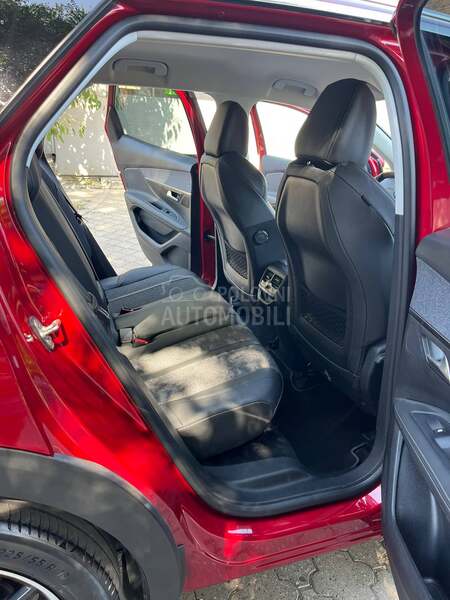 Peugeot 3008 1.5BHDI ALLURE
