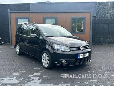 Volkswagen Touran 1.6 TDI 7sed NAVY