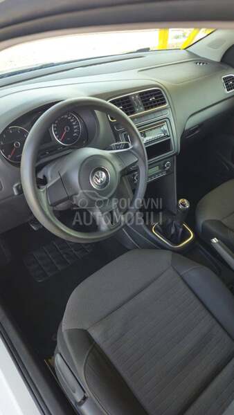 Volkswagen Polo 1.2  COMFORTLINE