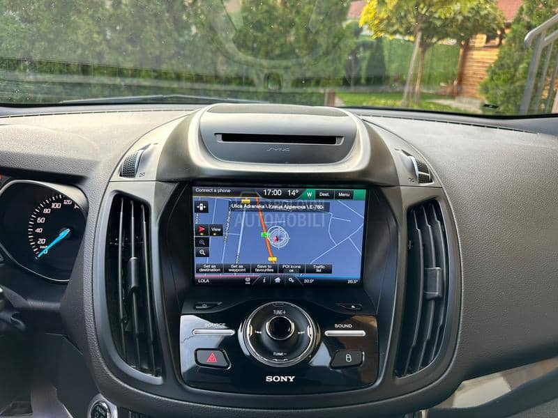 Ford Kuga ST TITANIUM 4x4 CH