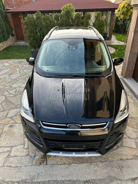 Ford Kuga ST TITANIUM 4x4 CH