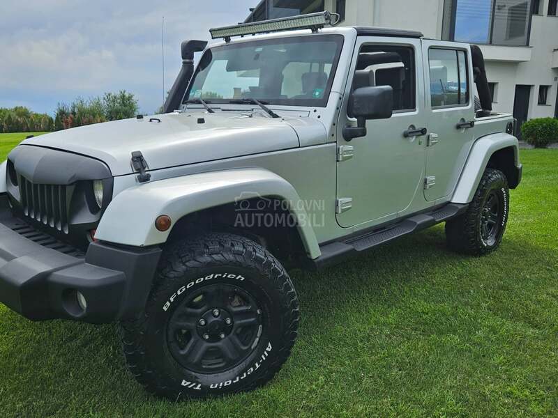 Jeep Wrangler UNLIMITED