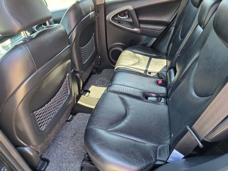 Toyota RAV 4 2.0d4X4 VELSER