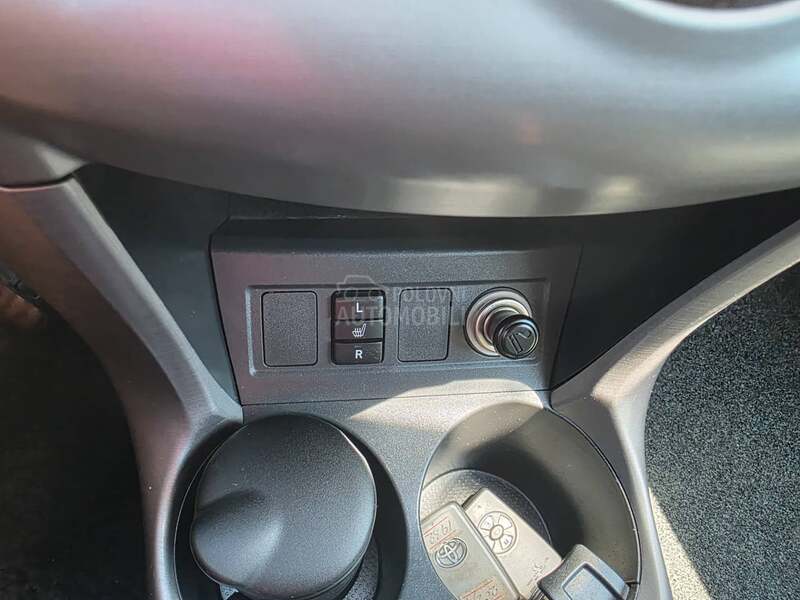 Toyota RAV 4 2.0d4X4 VELSER