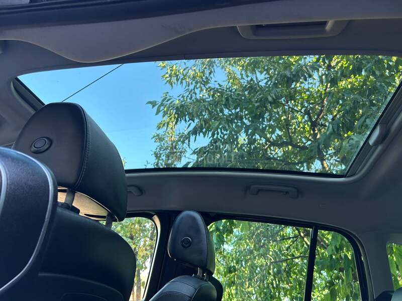 Ford B-Max 1.6 tdci titanijum