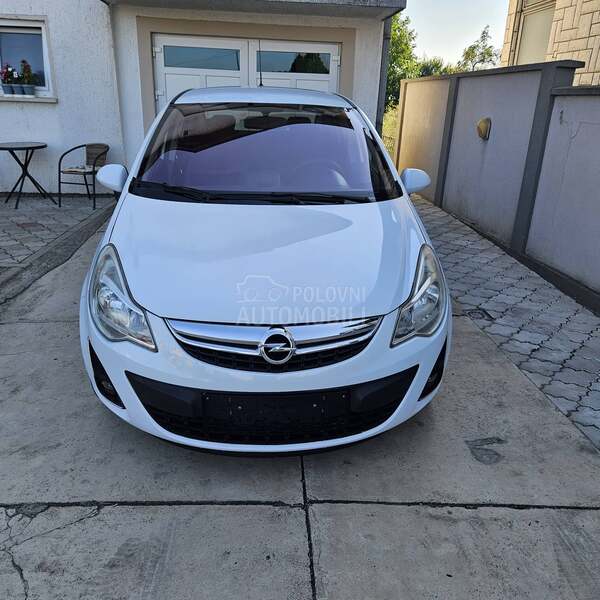 Opel Corsa D 1.2 tng restajling