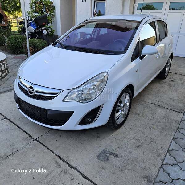 Opel Corsa D 1.2 tng restajling