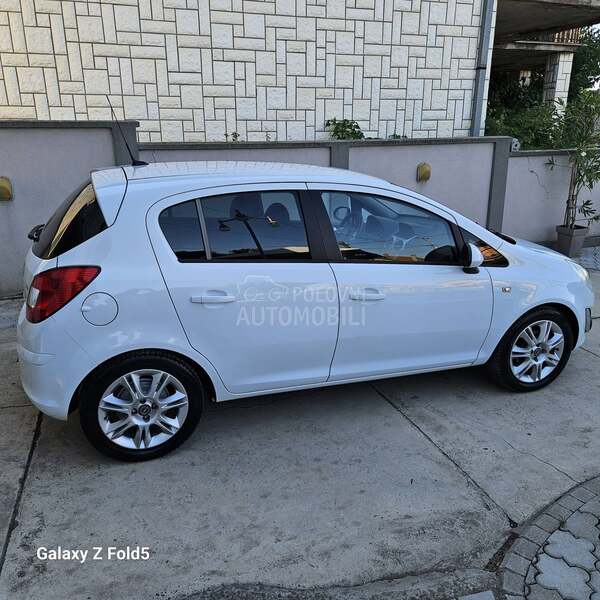 Opel Corsa D 1.2 tng restajling