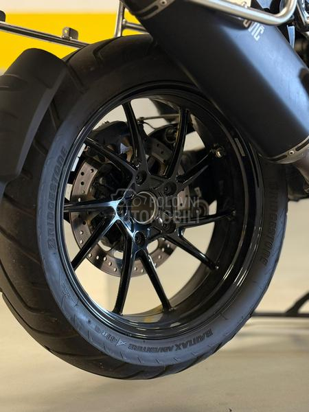BMW R1250GS TRIPLE BLACK