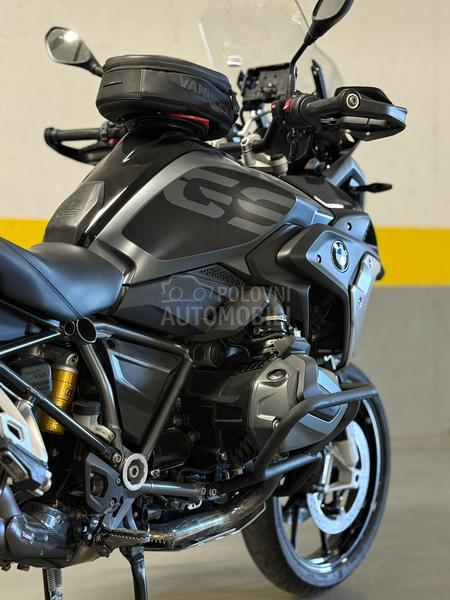 BMW R1250GS TRIPLE BLACK