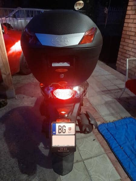 Peugeot Tweet 150 ABS Evo 4